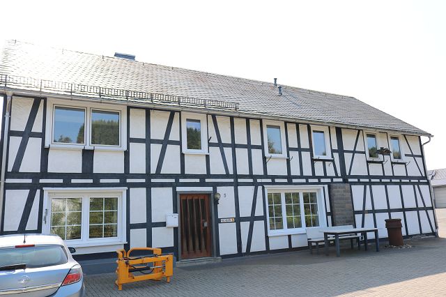 Auf dem Sand 5 Belzes (2)