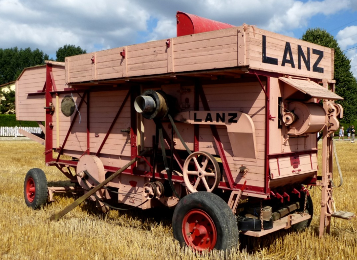 Beispielfoto aus Fahrzeugbilder.de Beispielfoto aus Fahrzeugbilder.de