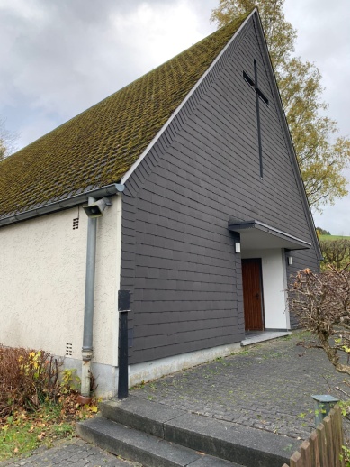Friedhofskapelle Wemlighausen, fertiggestellt im Sept. 1969 Friedhofskapelle Wemlighausen, fertiggestellt im Sept. 1969