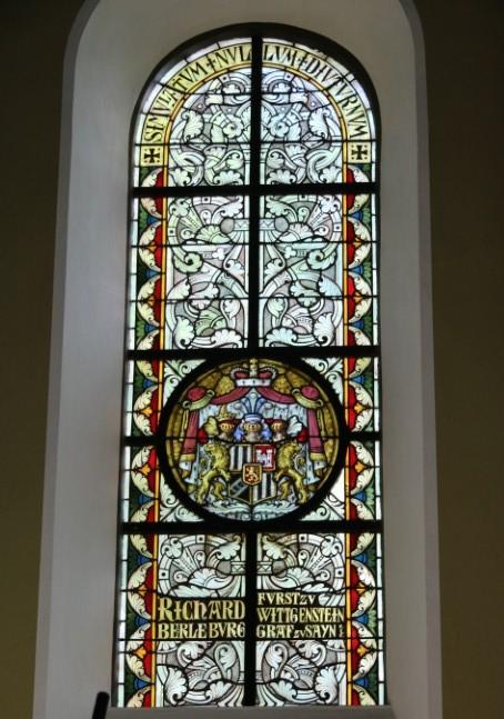 Kirche 2 https://www.chronik-schuellar-wemlighausen.de/wp-content/uploads/2025/11/Kirche-2.jpg