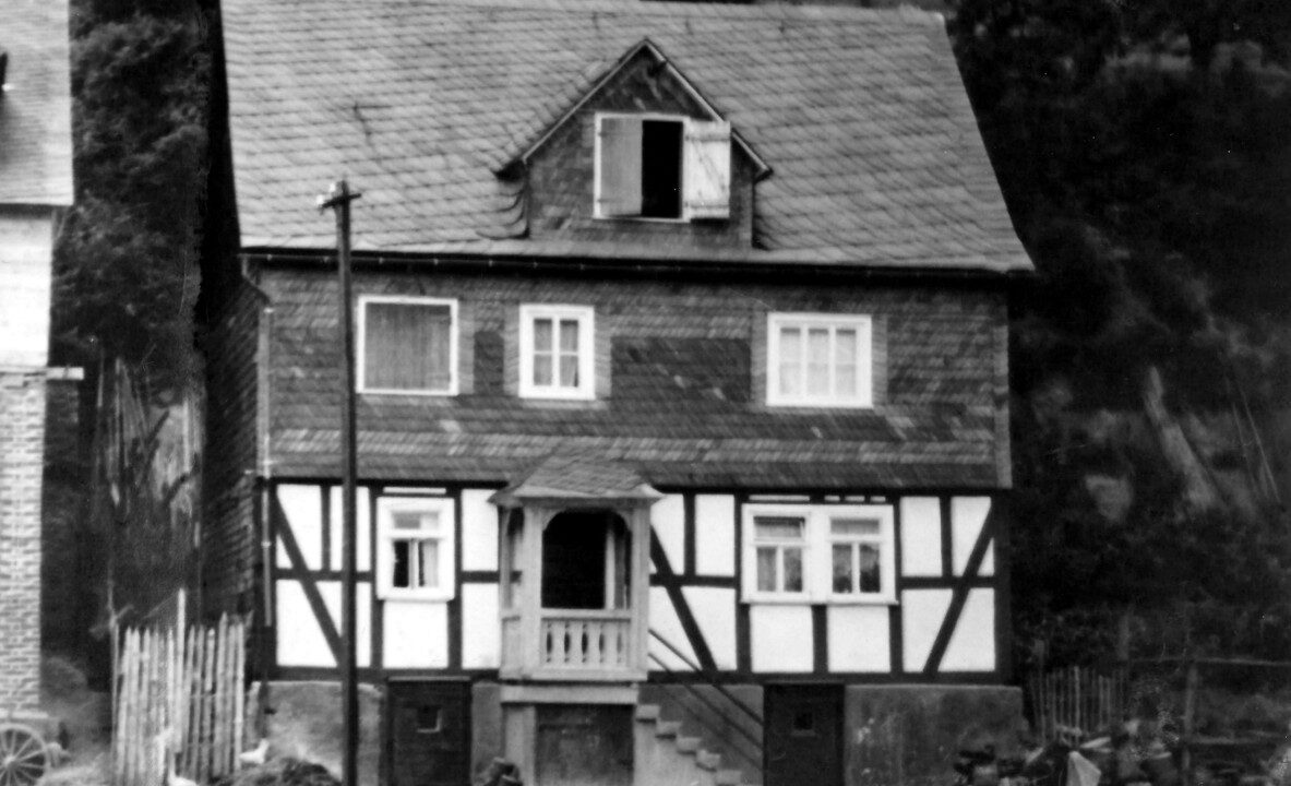 Unterm Rain 1 - Kopie